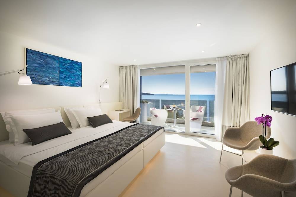 RIVALMARE BEACH Boutique Hotel 1