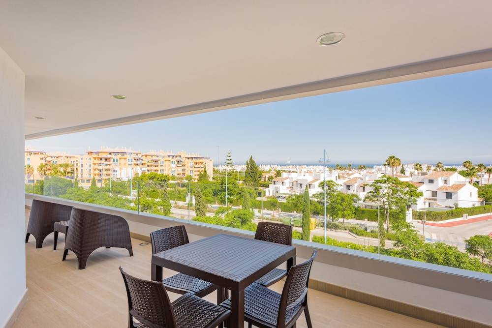 Aqua Apartments Vento, Marbella 1