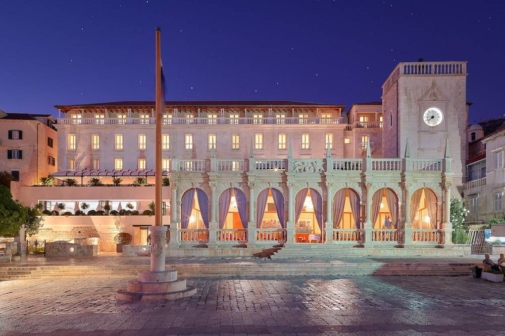 Palace Elisabeth Hvar Hotel - The Leading Hotels of the World 1