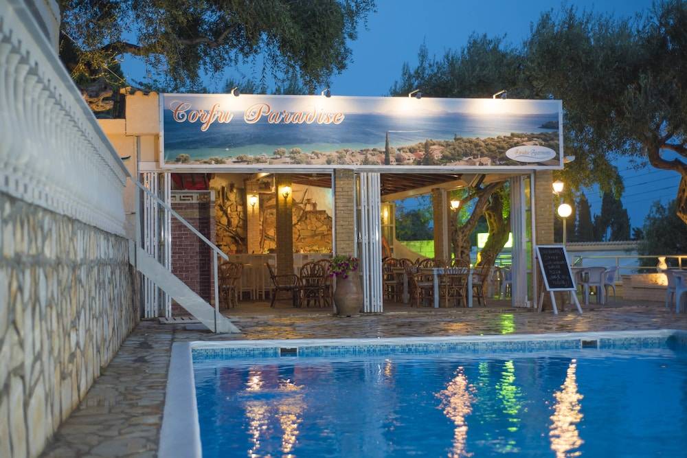 Paradise Apartments Barbati 1