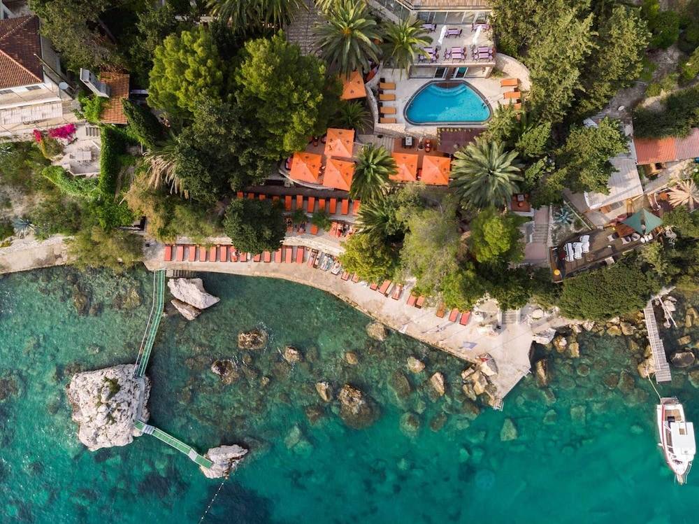 Hotel Podstine 1