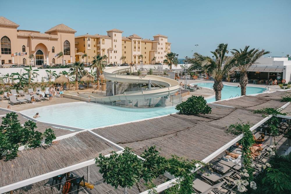 Costa del Sol Glamping Village 1