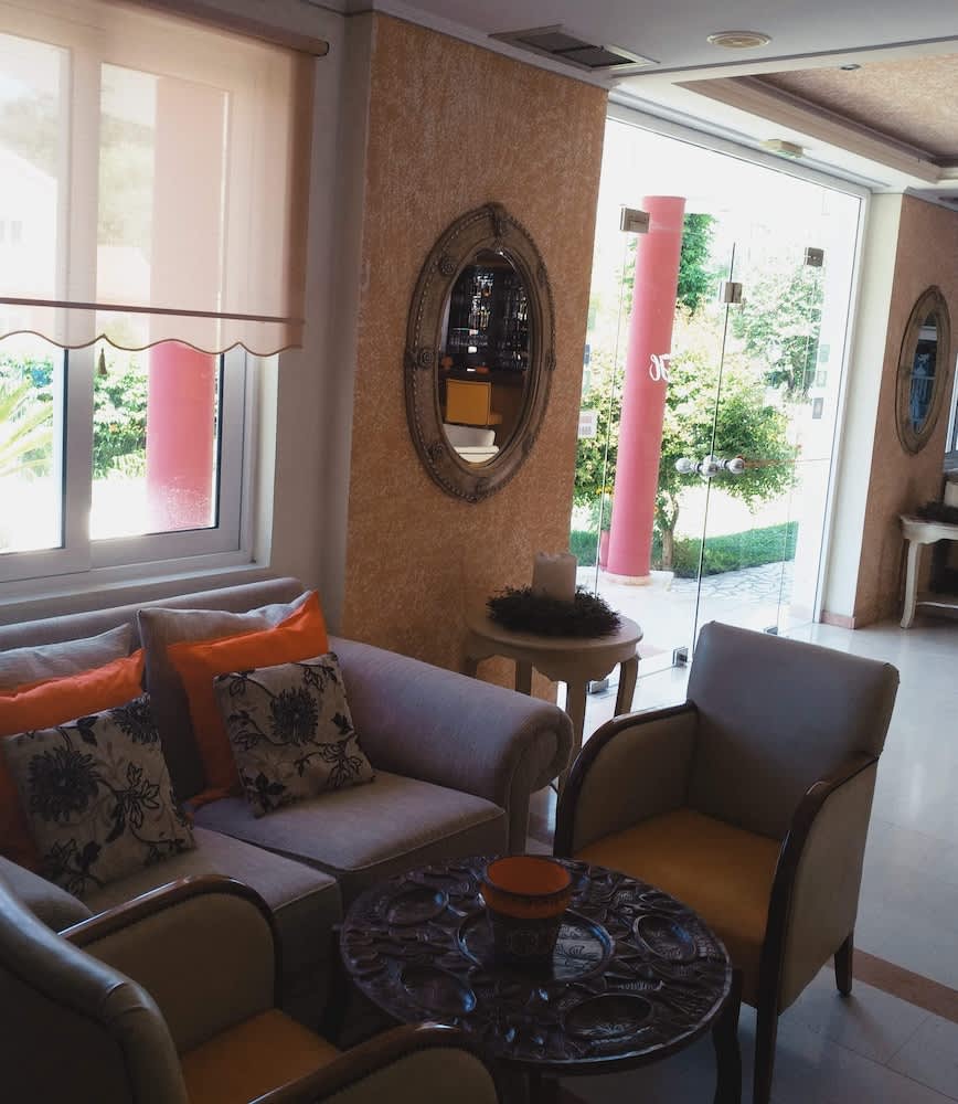 DAMIA HOTEL Apts 2