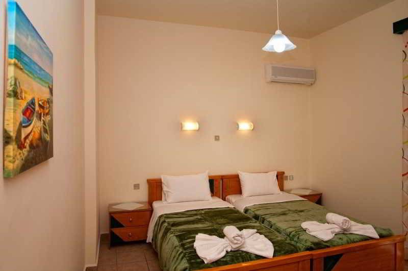 Nicolas Hotel 2