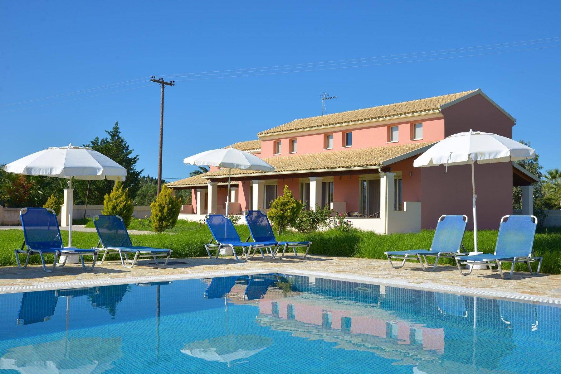 Megali Luxuries Apartments 1