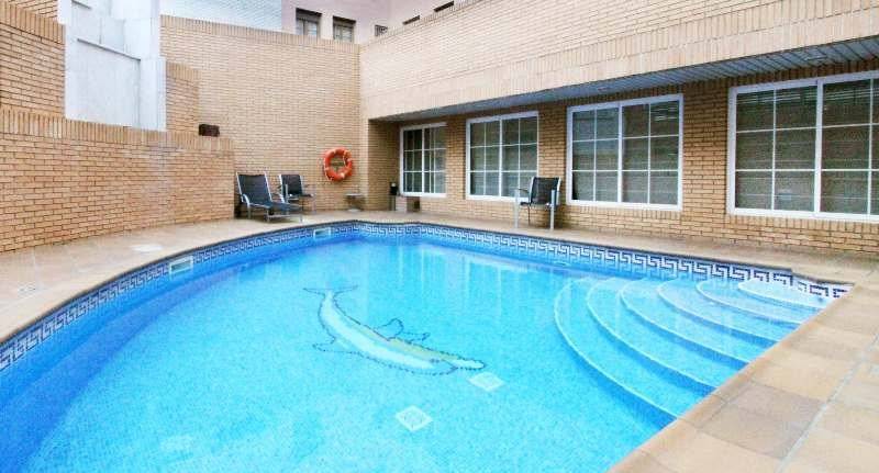 Aparthotel Los Girasoles 2