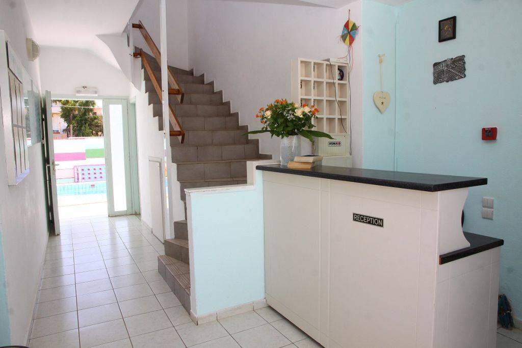STUDIOS KNOSSOS 2