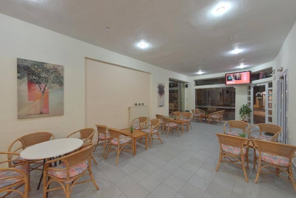 Marirena Hotel 2