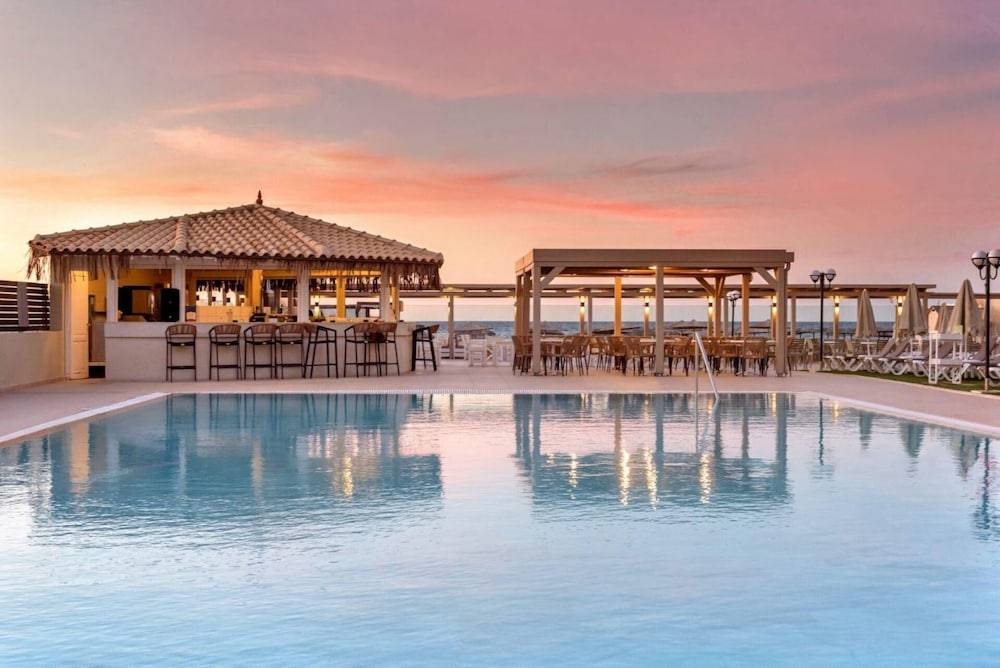 Zeus Hotels Neptuno Beach 1