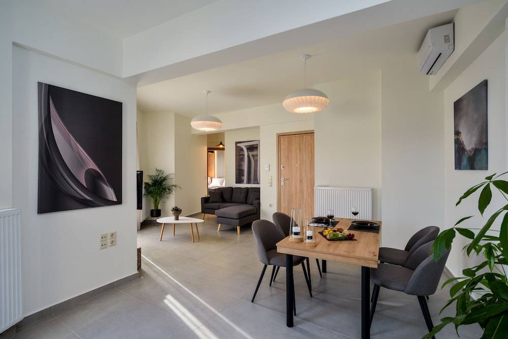 Elia Residences 1