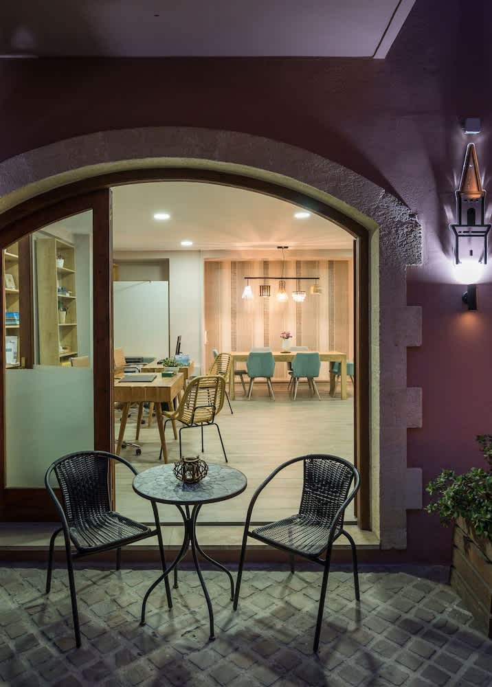 Minaret Suites and Apartments 2