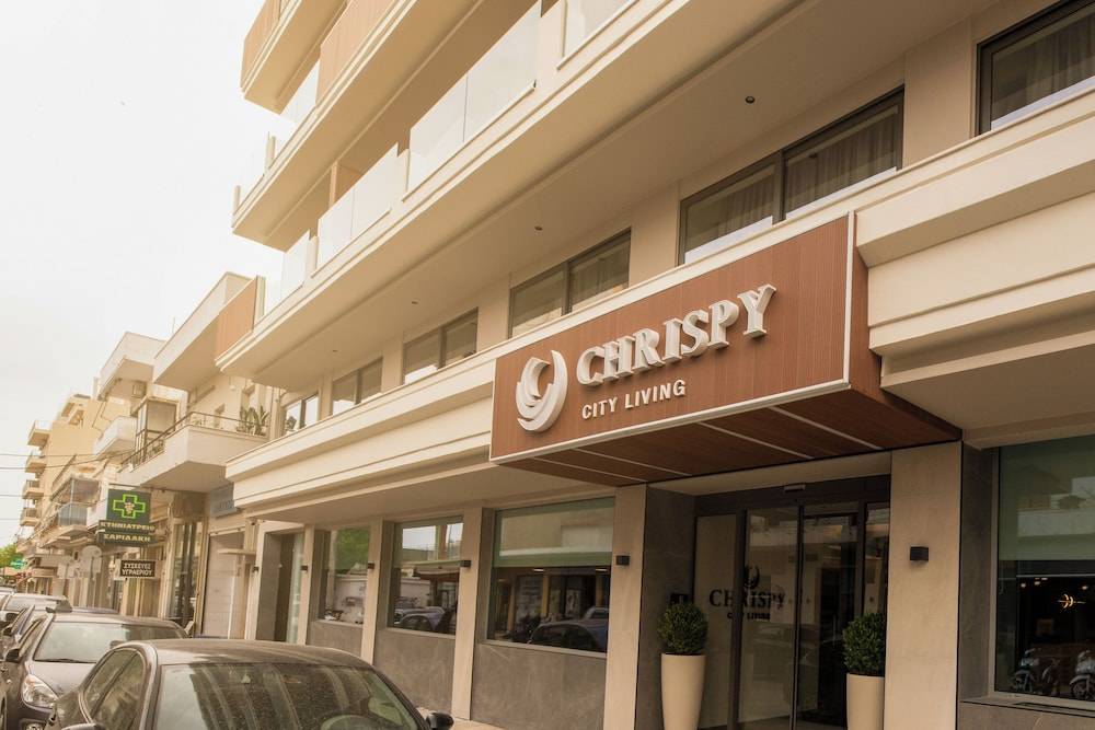 Chrispy City Living ex Nefeli 1