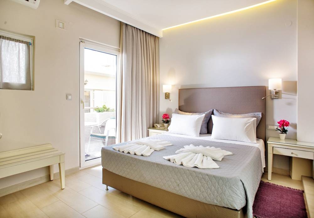 Hotel Ideon 1