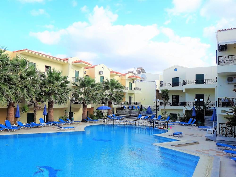 Diogenis Blue Palace 1