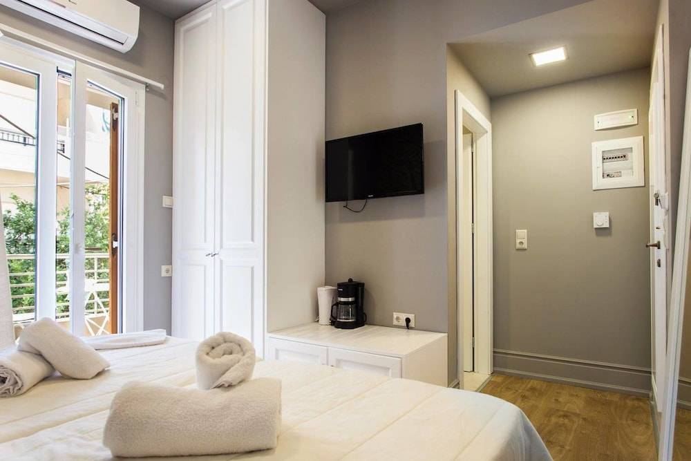Candia Studios & Rooms 2