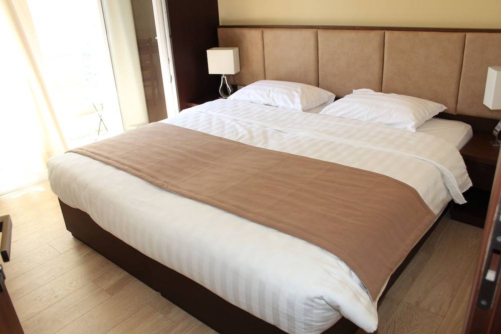 Rea Hotel 1