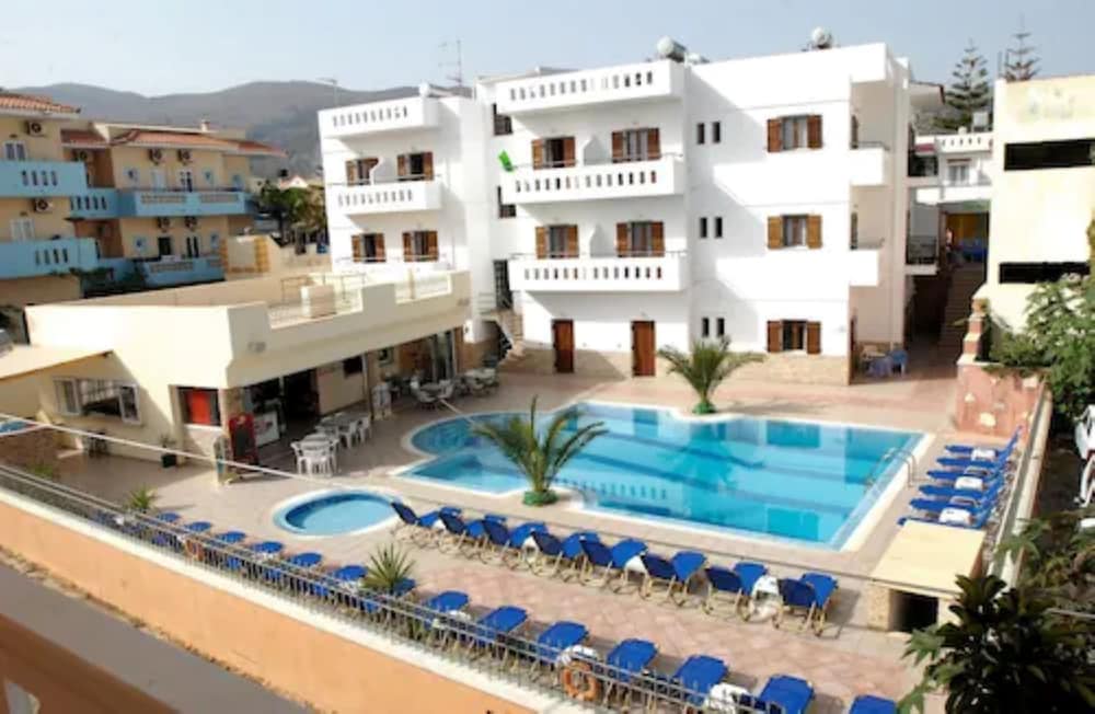 Malia Semiramis by Estia 1