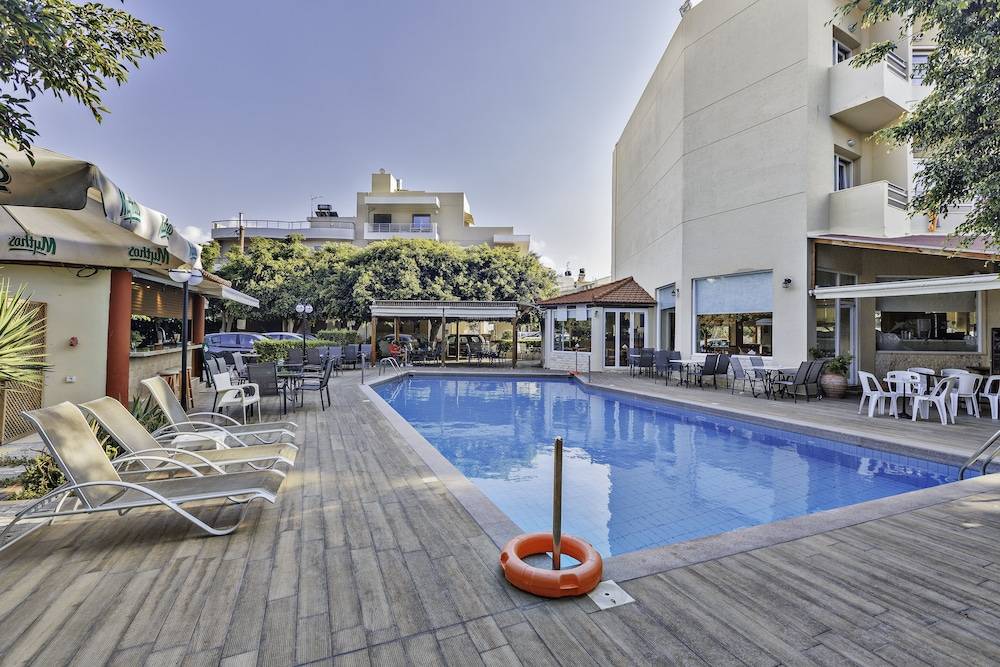 Sofia Hotel 1