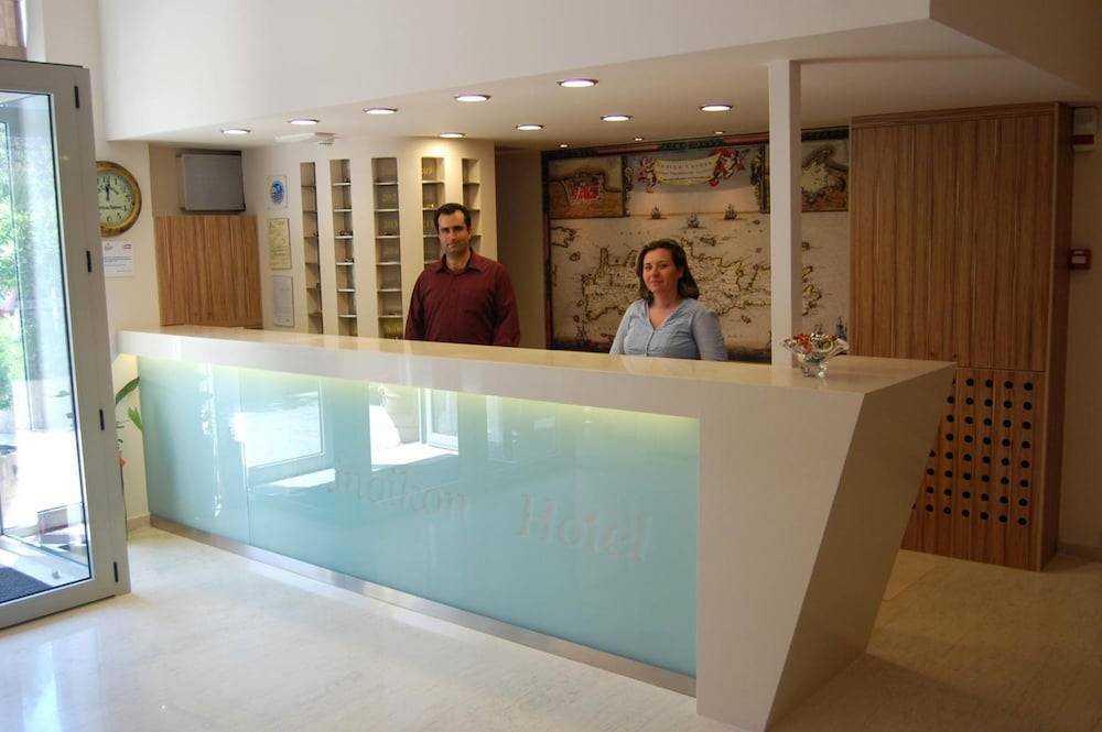 Athinaikon Hotel 2