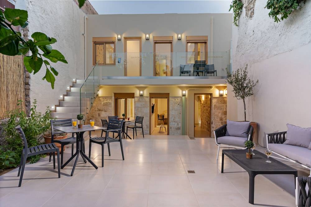 Erotokritos City Luxury Suites 1