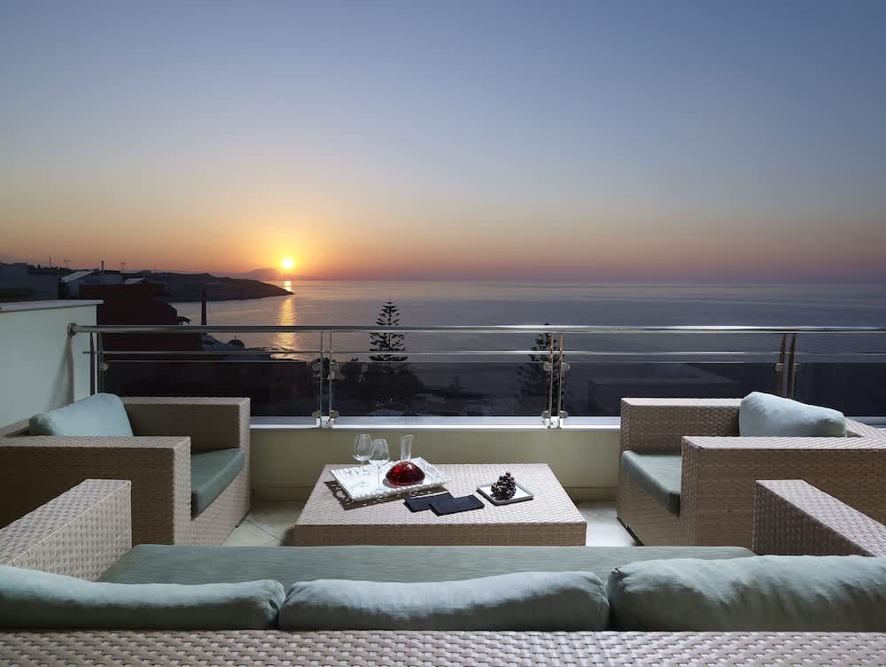 Macaris Suites and SPA 1