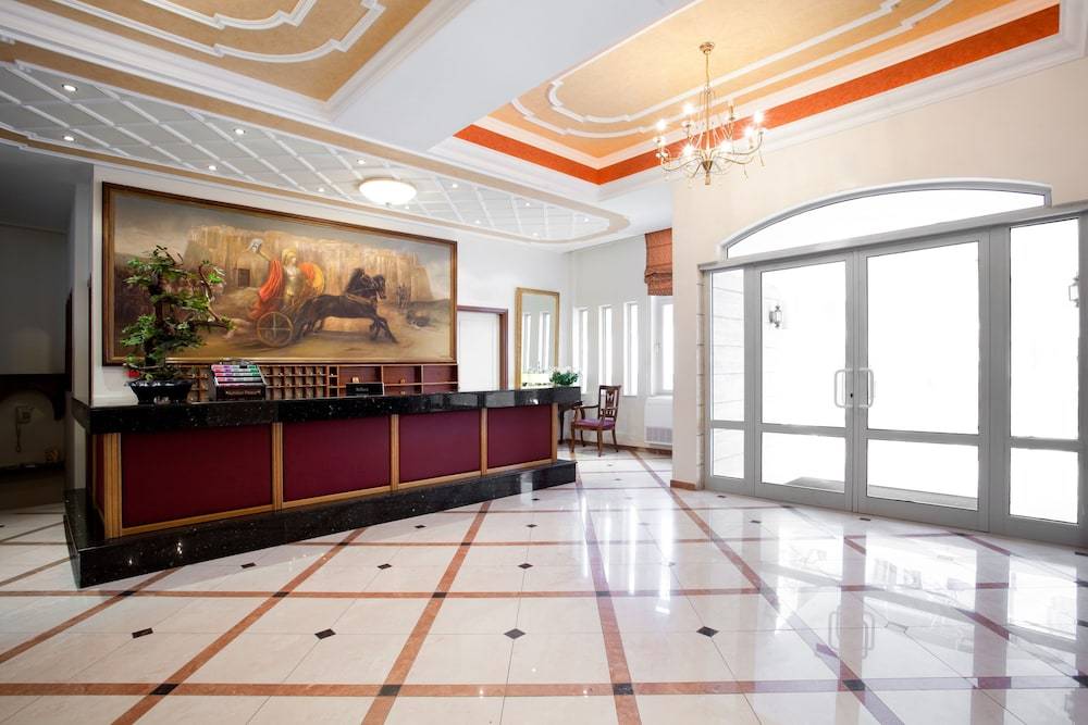 Achillion Palace Hotel Rethymno City Center 1