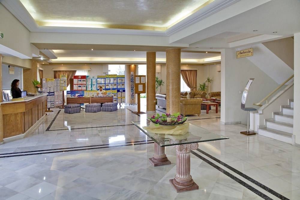 Jo-An Beach Hotel 2