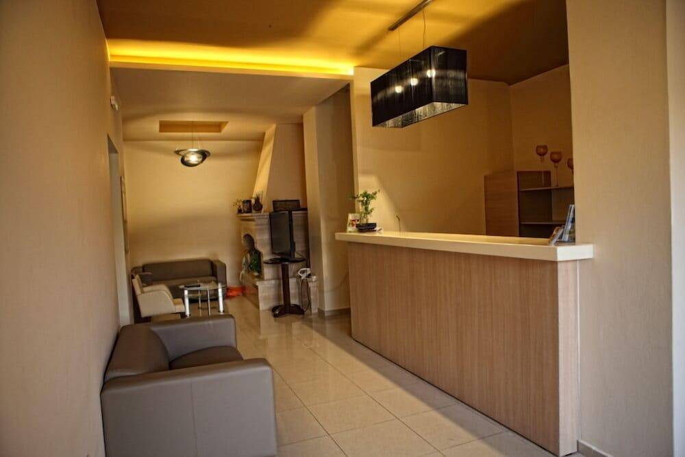 Niriides Beach Hotel 2