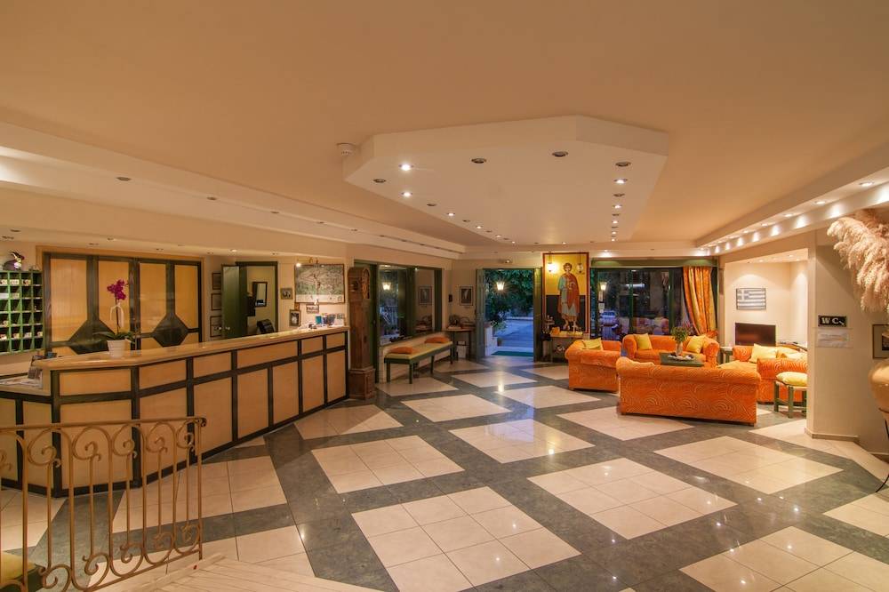 Trefon Hotel Apartments and Family Suites 2