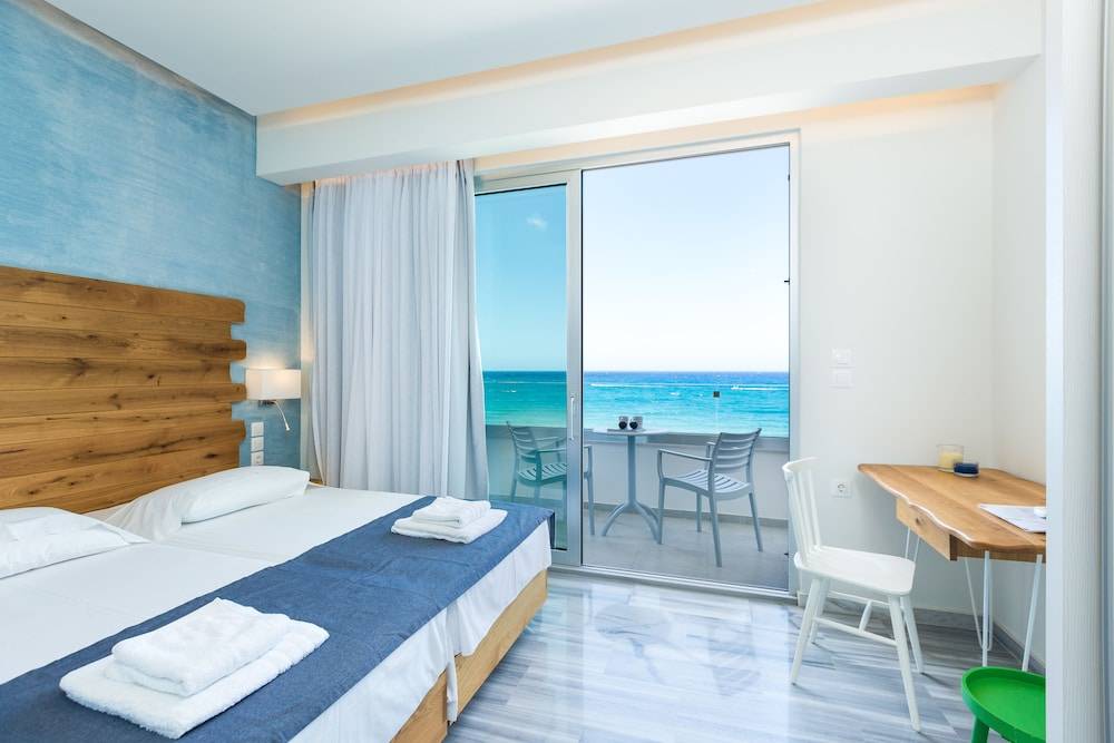 Meltemi Coast Suites 1