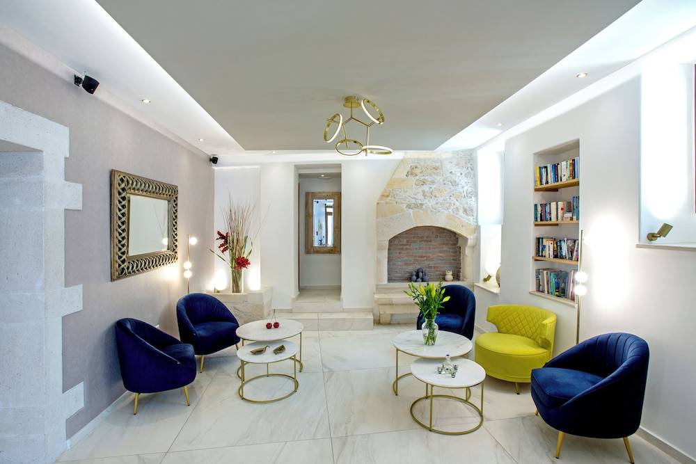 Casa Moazzo Suites and Apartments 2