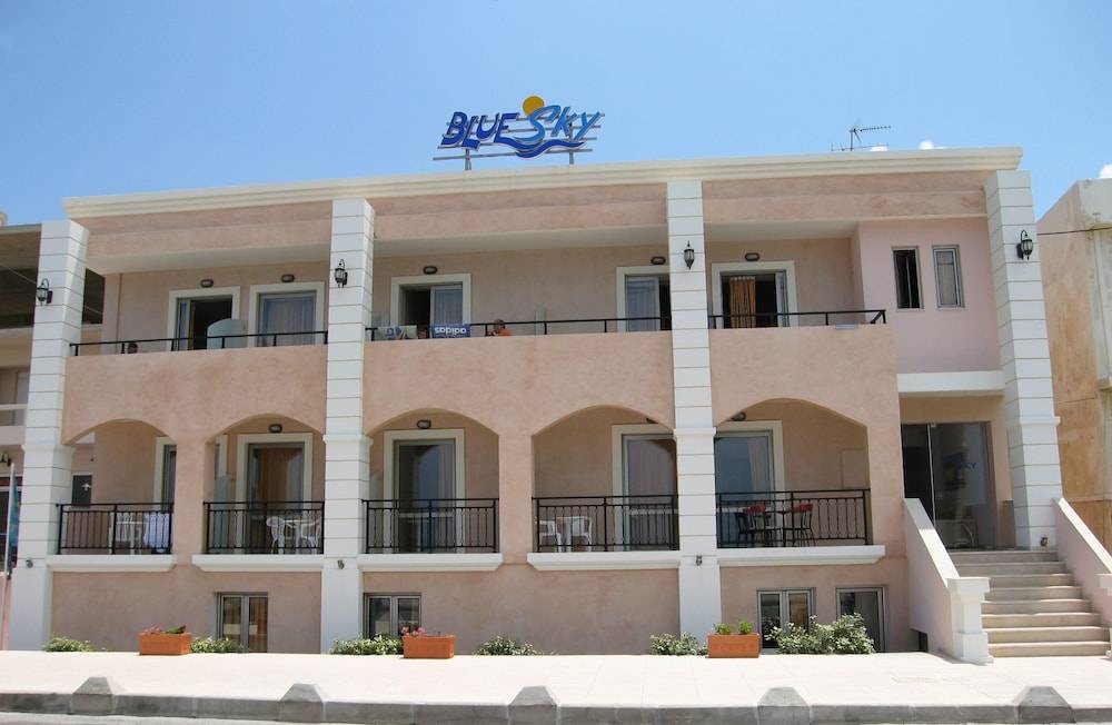 Blue Sky Hotel Apartments 1