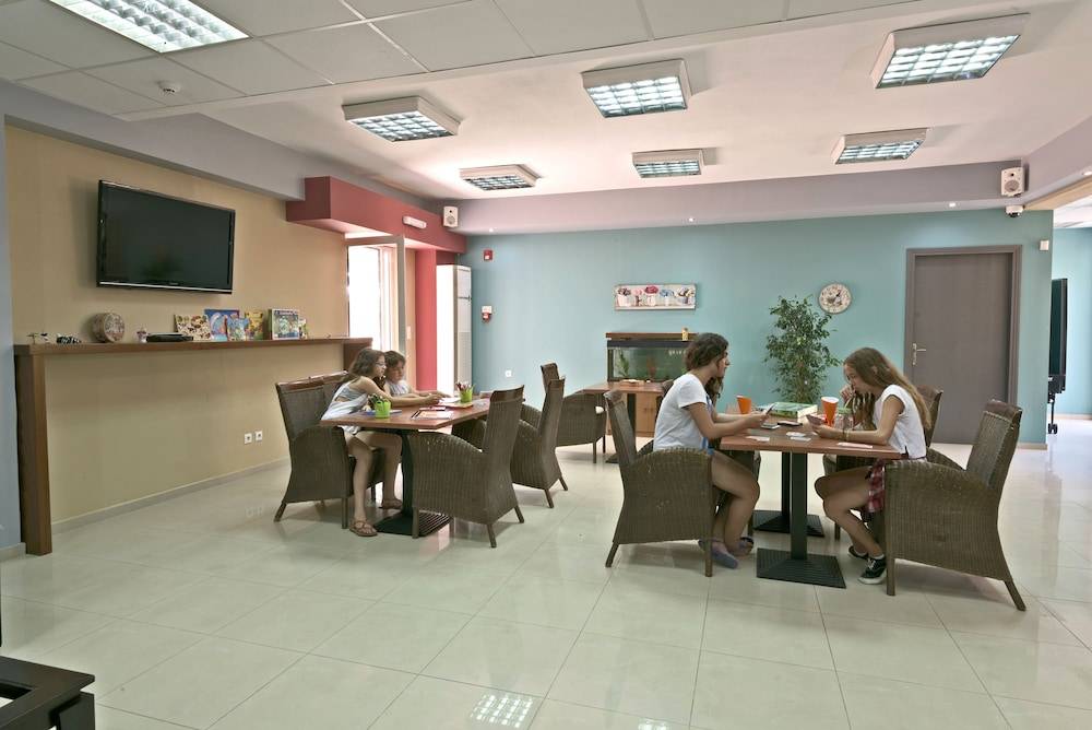 Aloe Apartments 2