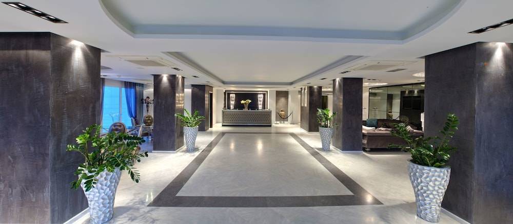 Elinotel Apolamare Hotel 2