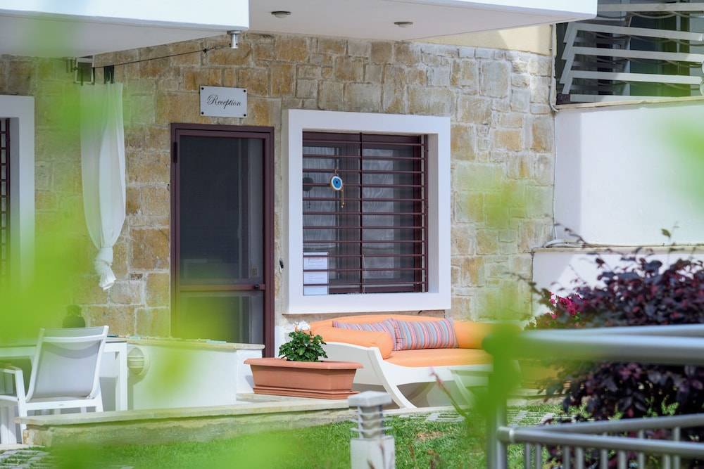 Elpiniki Luxury Apartments 2