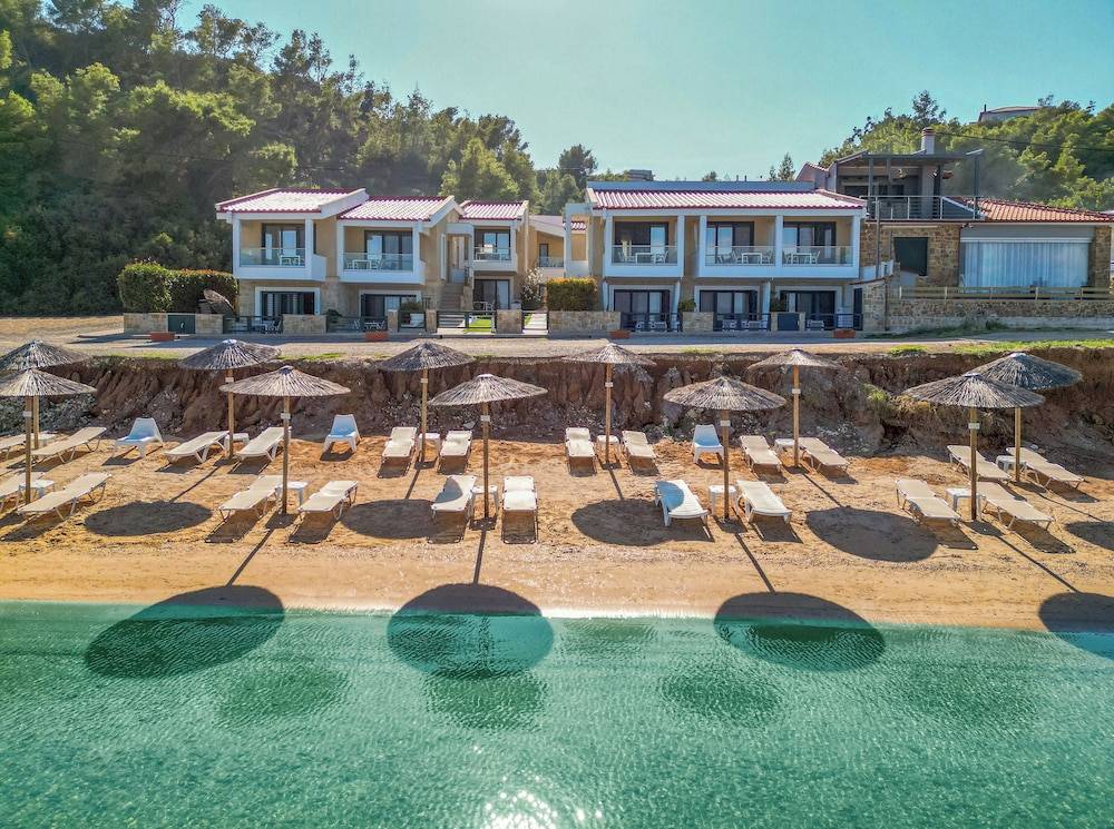 Elpiniki Luxury Apartments 1