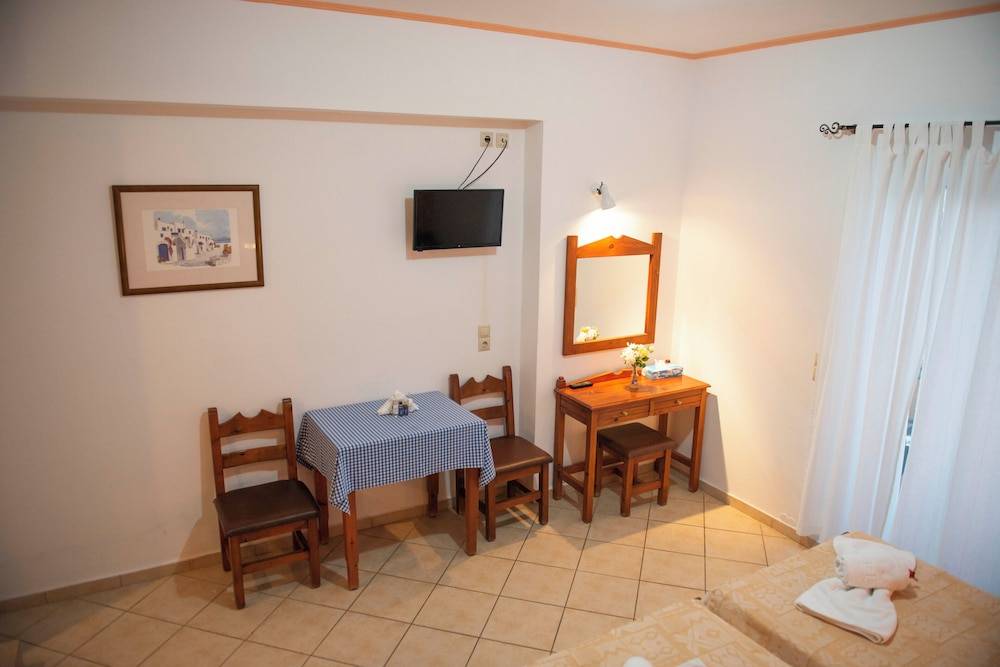 Luis Apartments 2