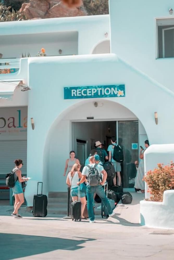 Paradise Beach Resort 2