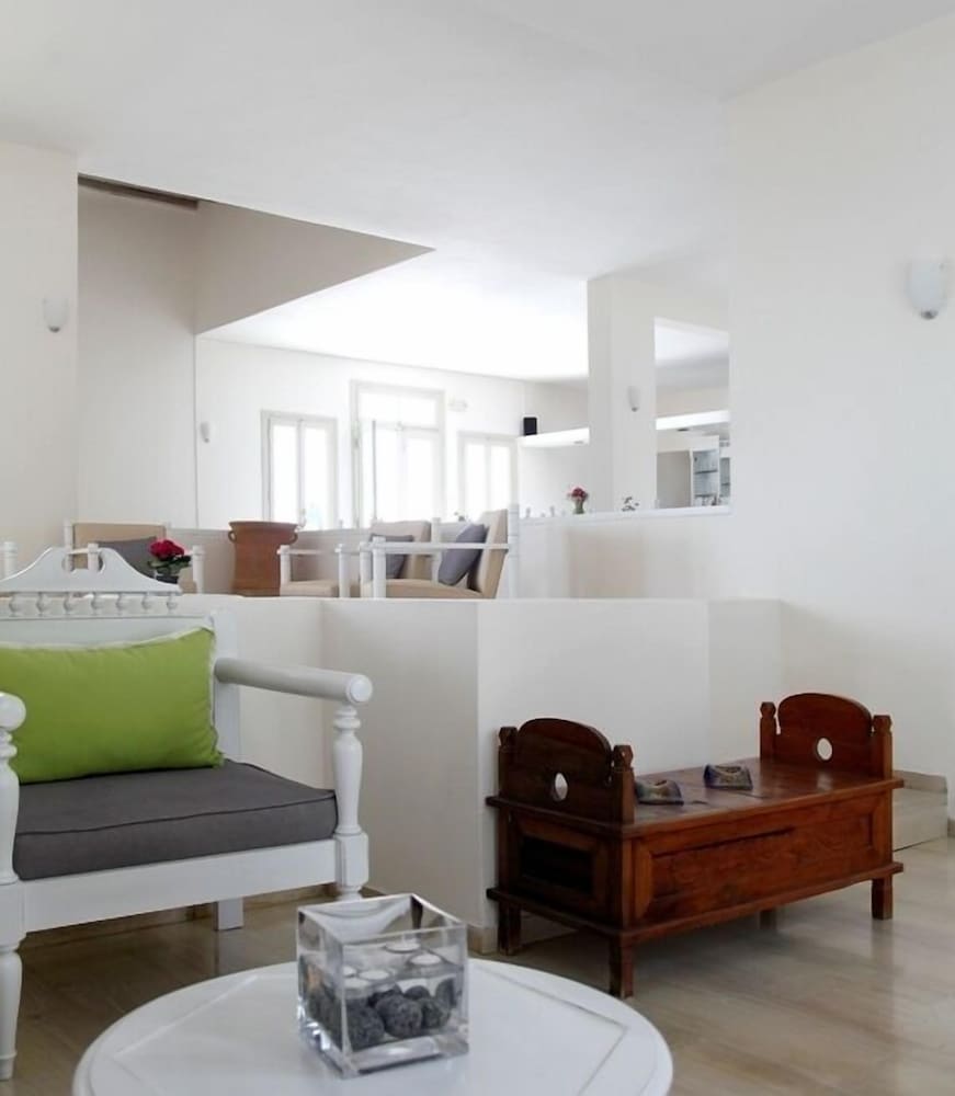 Olia Hotel 2