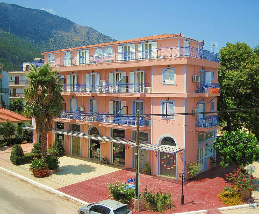 Anemos Studios & Apartments 1