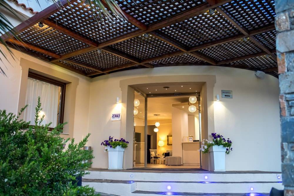 Skopelos Holidays Hotel by GHH 2