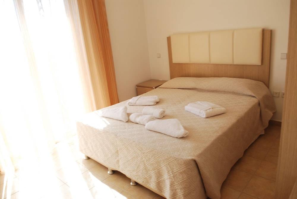 Gennadi Gardens exclusive apartments 2