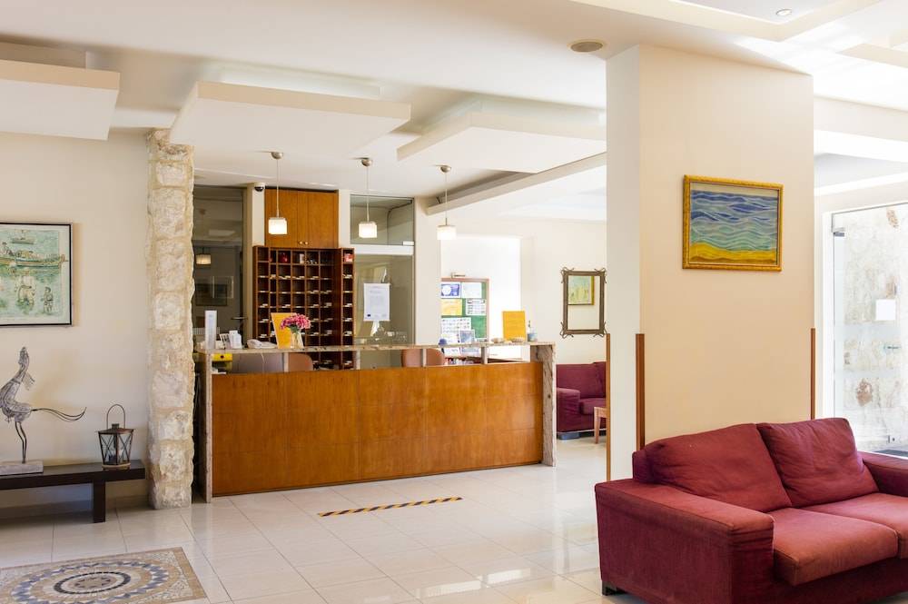 Ilyssion Holidays Hotel 2