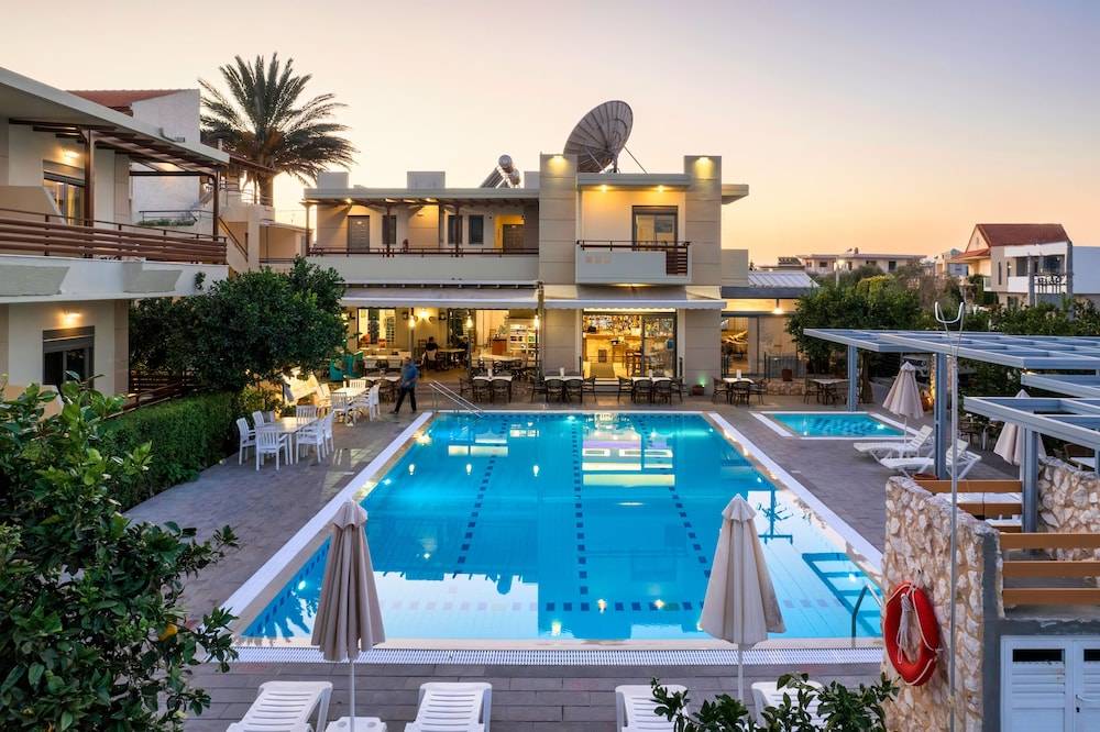 Ilyssion Holidays Hotel 1