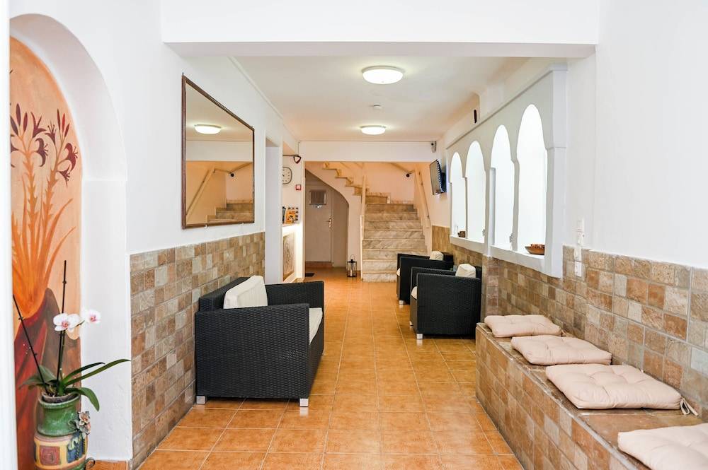 Narkissos Hotel 2