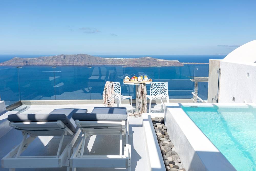 Dreaming View Suites 1