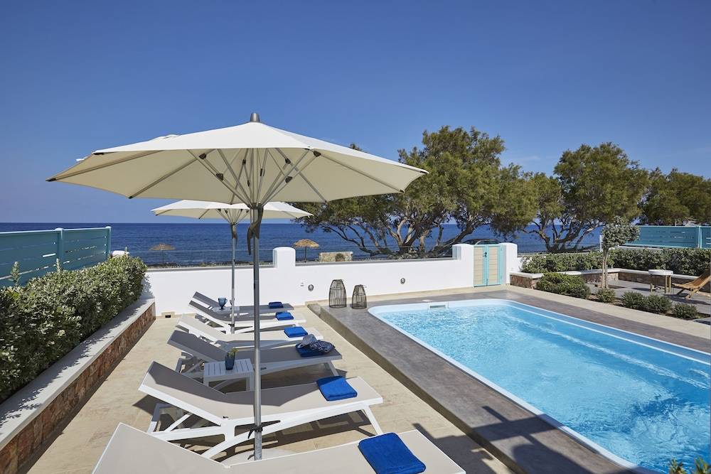 Almyriki Beach Villa 1
