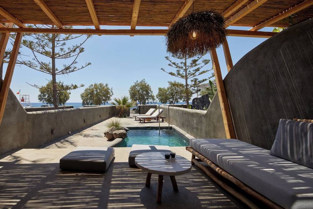 Oscar Beachfront Suites - Adults Only 1