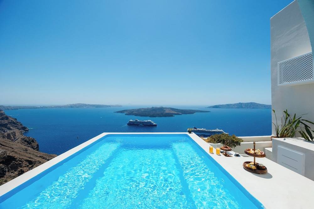 Kastro Suites 1