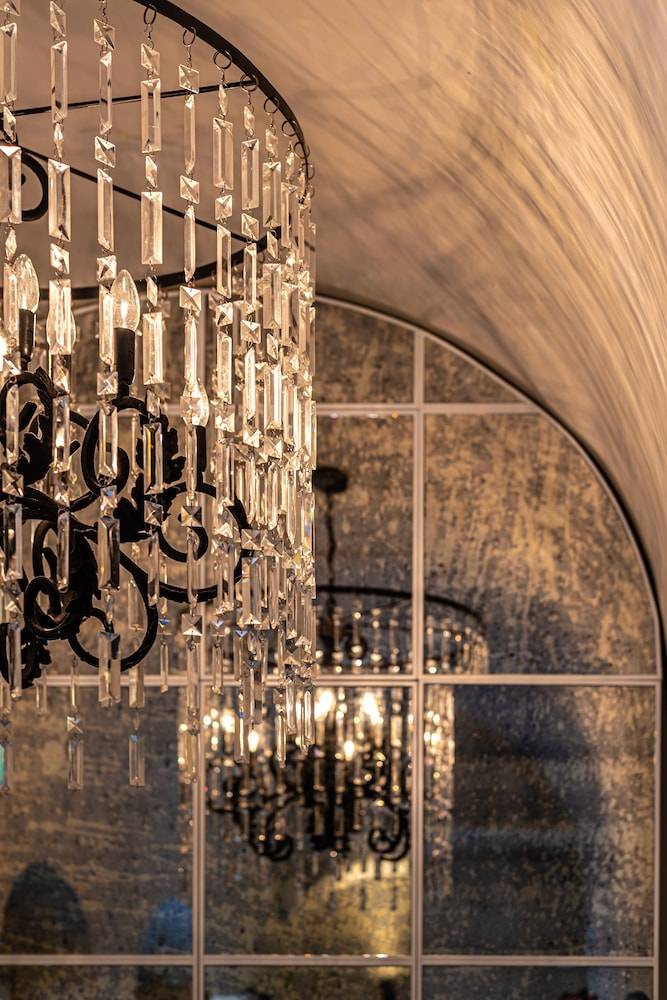 Mythical Blue Luxury Suites 2